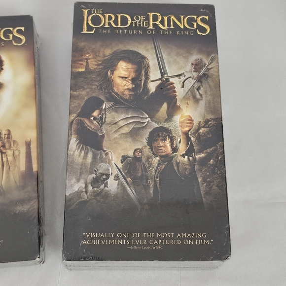 New factory sealed* VHS☆☆ Lord of the Rings trilogy♡ rare☆ collectable * - Picture 12 of 15